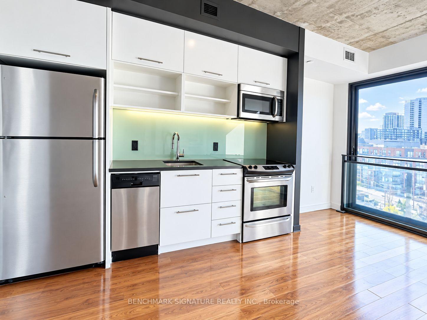 Photo 2 of Unit 522, 51 Trolley Crescent, Toronto, Moss Park — HOMEH