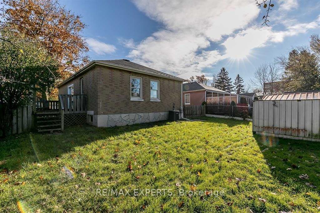 Photo 35 of 529 Burnham Street, Cobourg — HOMEH