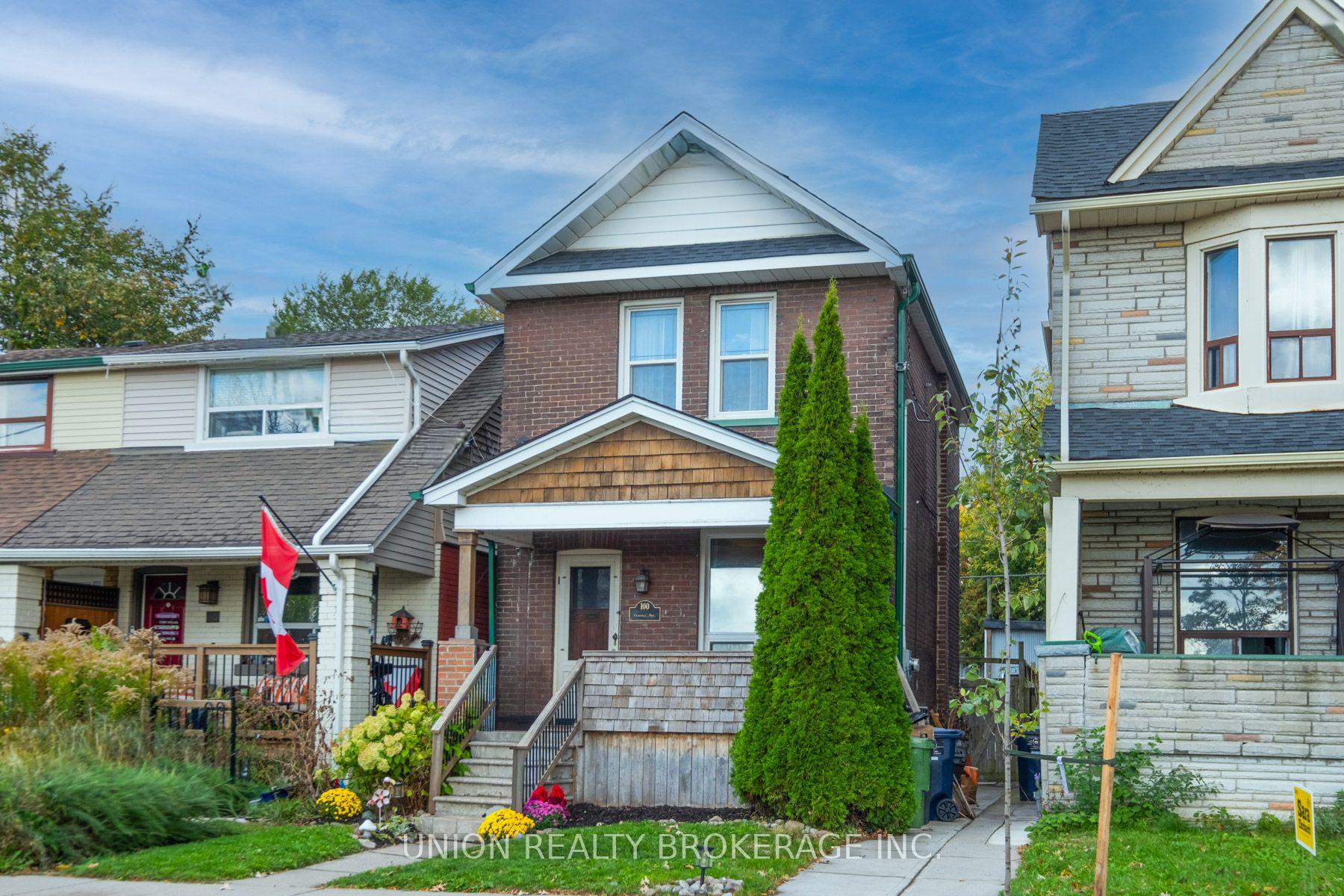 Photo 2 of 100 Oakvale Avenue, Toronto, Blake-Jones — HOMEH