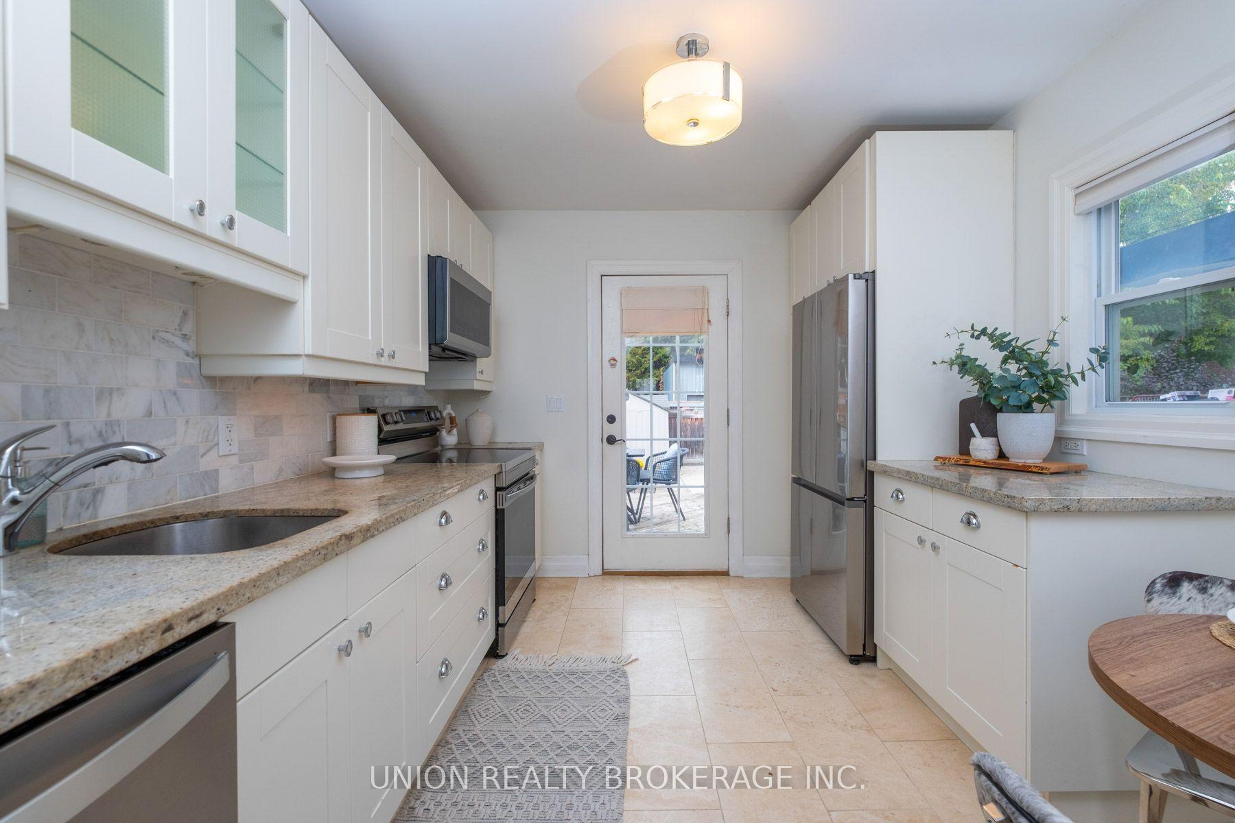 Photo 13 of 100 Oakvale Avenue, Toronto, Blake-Jones — HOMEH