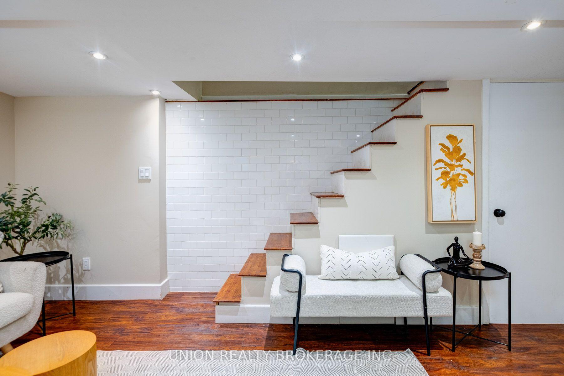 Photo 23 of 100 Oakvale Avenue, Toronto, Blake-Jones — HOMEH