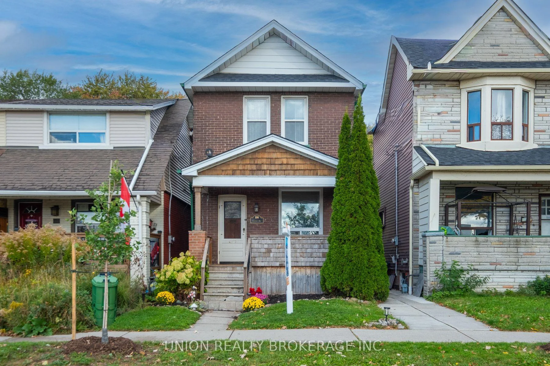 Photo 34 of 100 Oakvale Avenue, Toronto, Blake-Jones — HOMEH