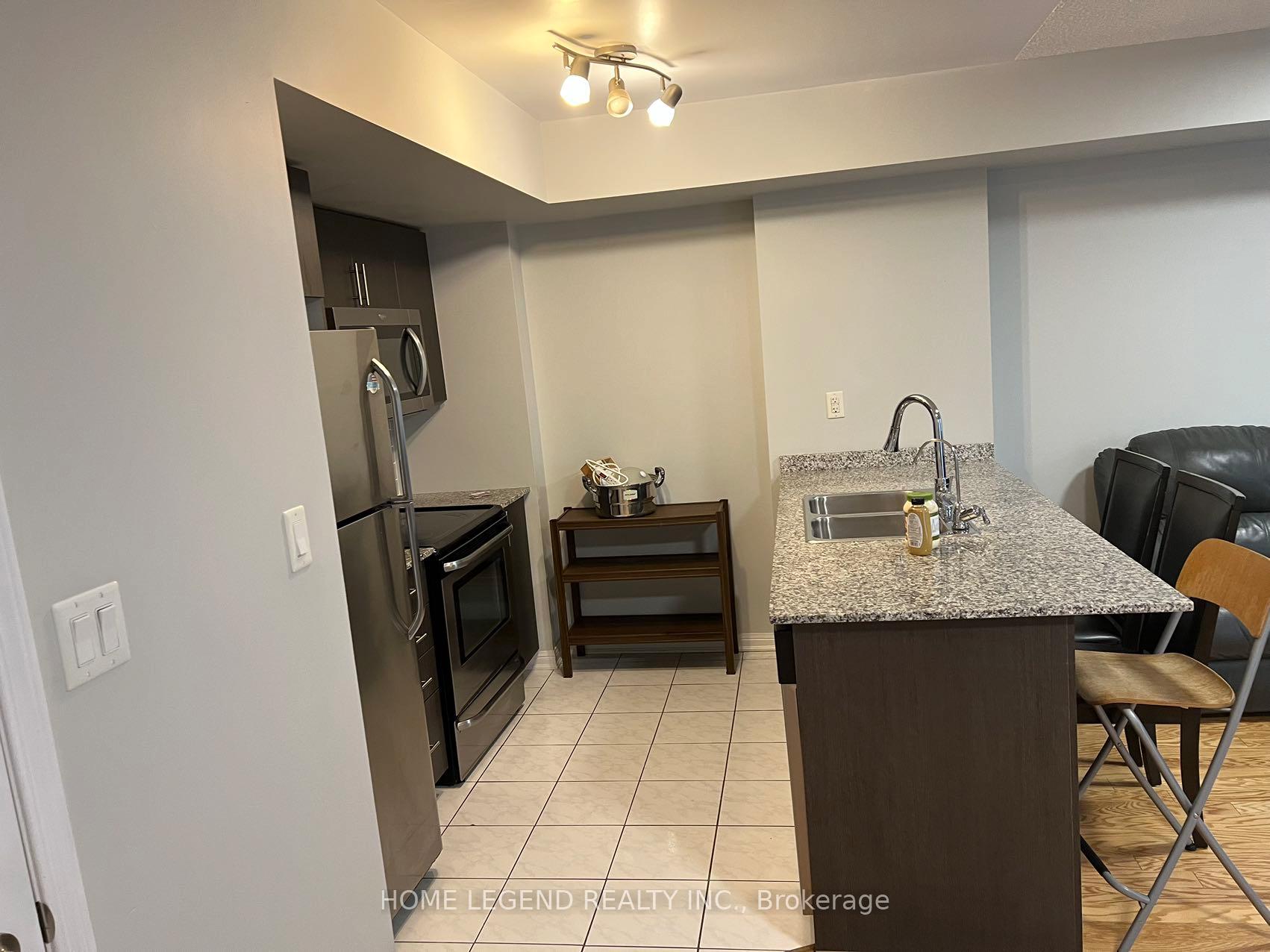 Photo 4 of Unit 117, 7 Foundry Avenue, Toronto, Dovercourt-Wallace Emerson-Junction — HOMEH