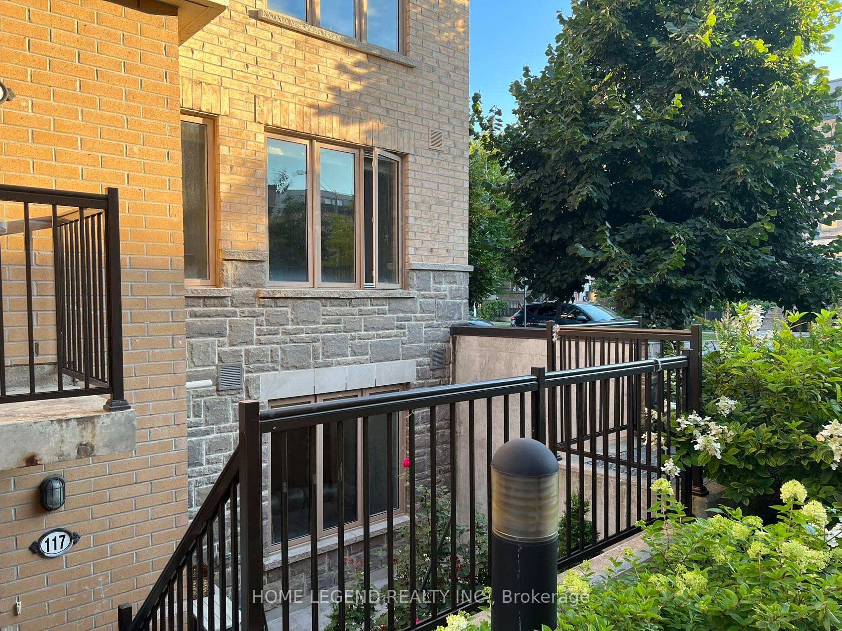 Photo 13 of Unit 117, 7 Foundry Avenue, Toronto, Dovercourt-Wallace Emerson-Junction — HOMEH