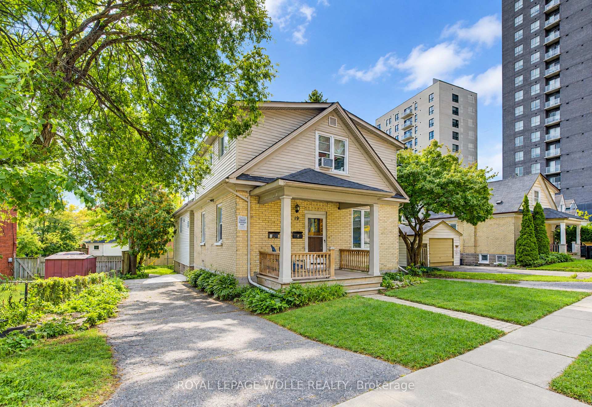 Photo 2 of 19 James Street, Waterloo — HOMEH