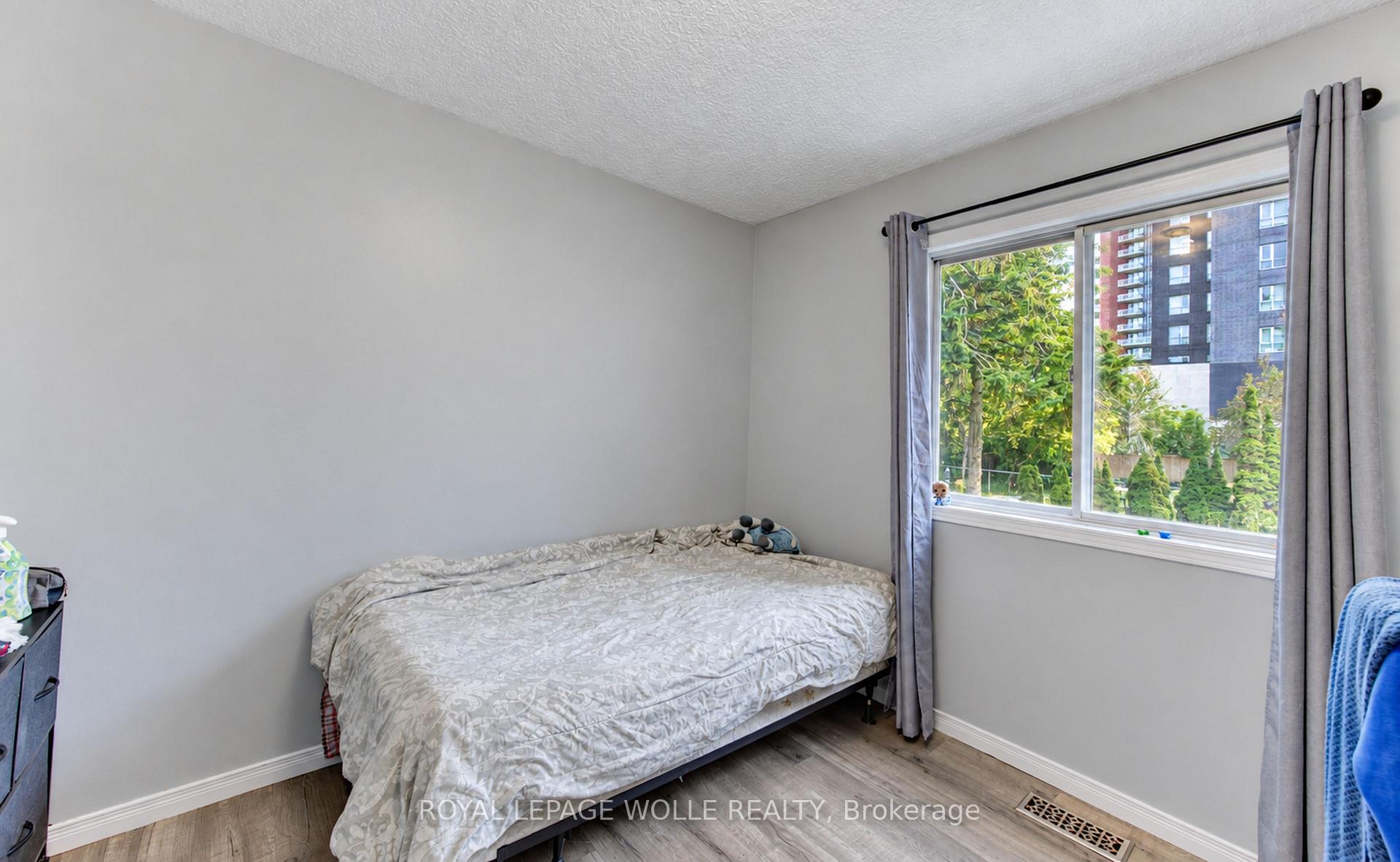 Photo 13 of 19 James Street, Waterloo — HOMEH