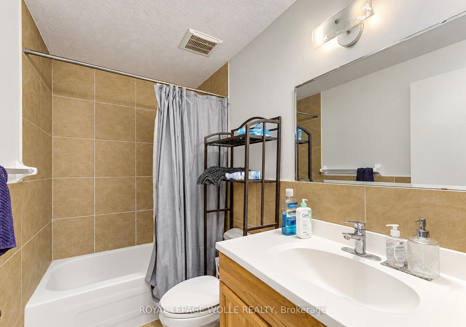 Photo 14 of 19 James Street, Waterloo — HOMEH