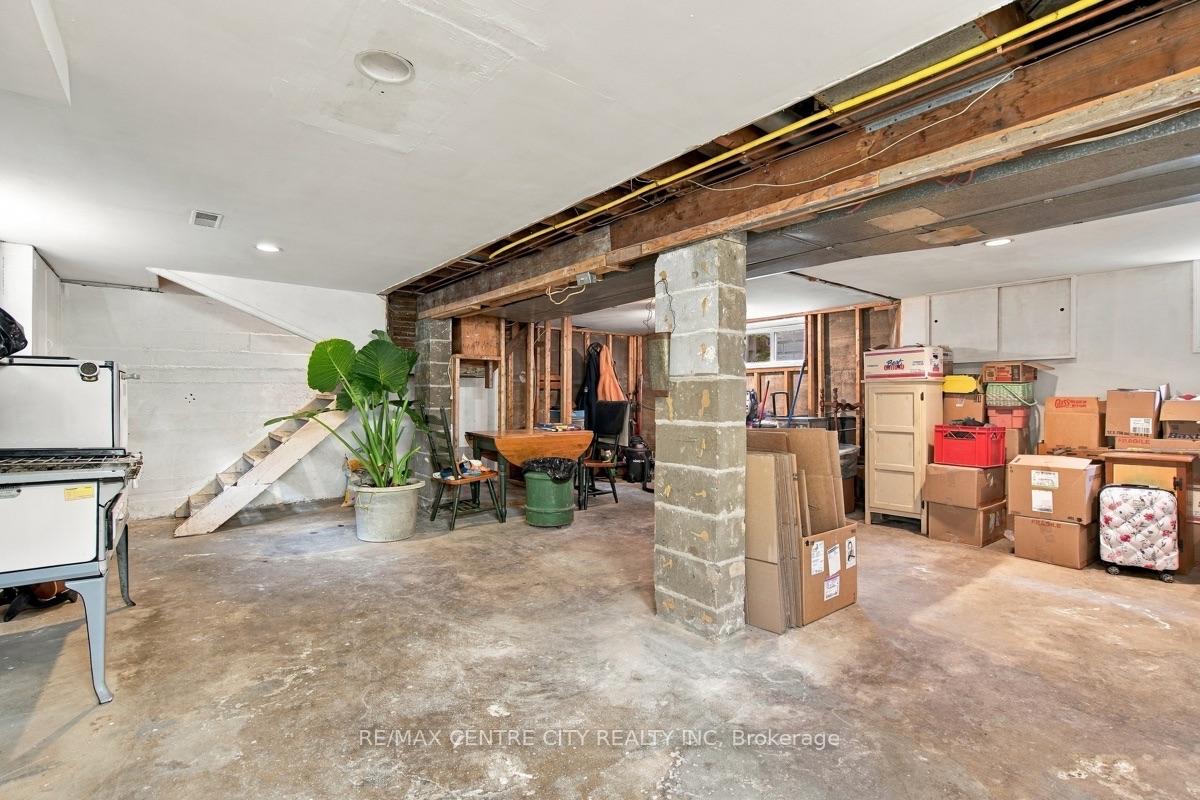 Photo 26 of 649 Emery Street E, London, South G — HOMEH