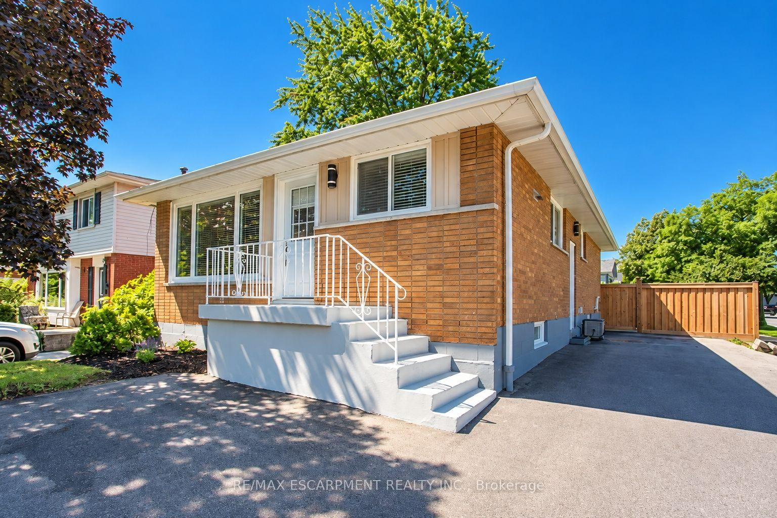 Photo of Unit Main, 576 Turner Drive