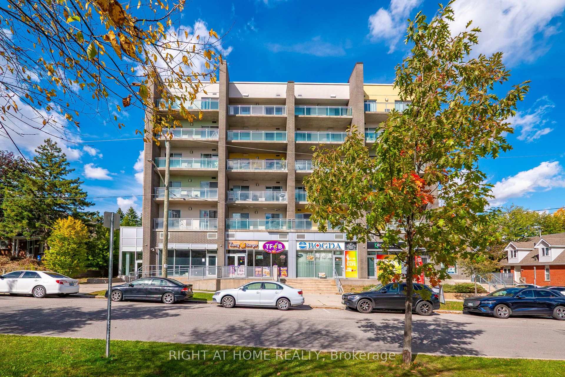 Photo 3 of Unit B508, 62 Balsam Street, Waterloo — HOMEH
