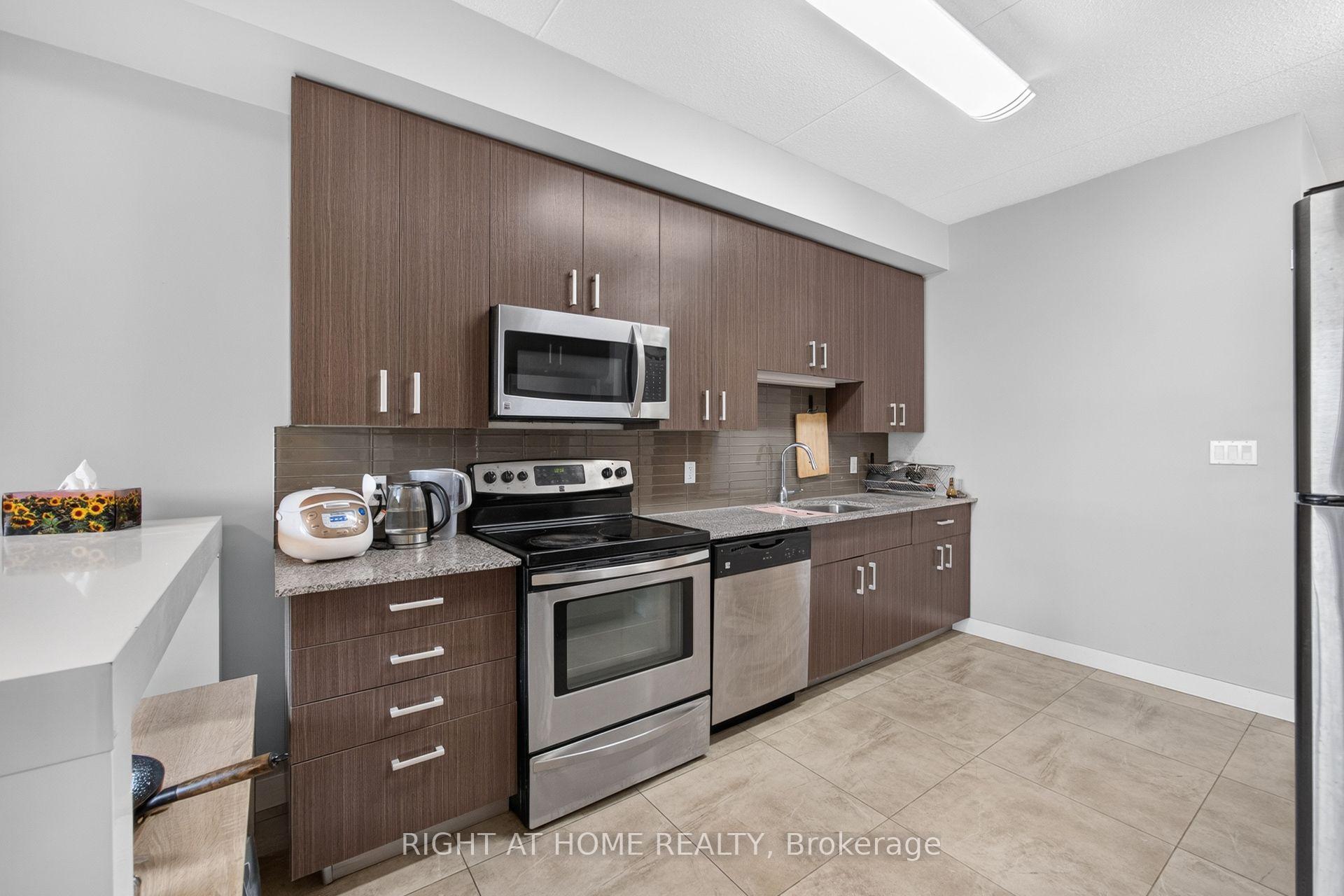 Photo 14 of Unit B508, 62 Balsam Street, Waterloo — HOMEH