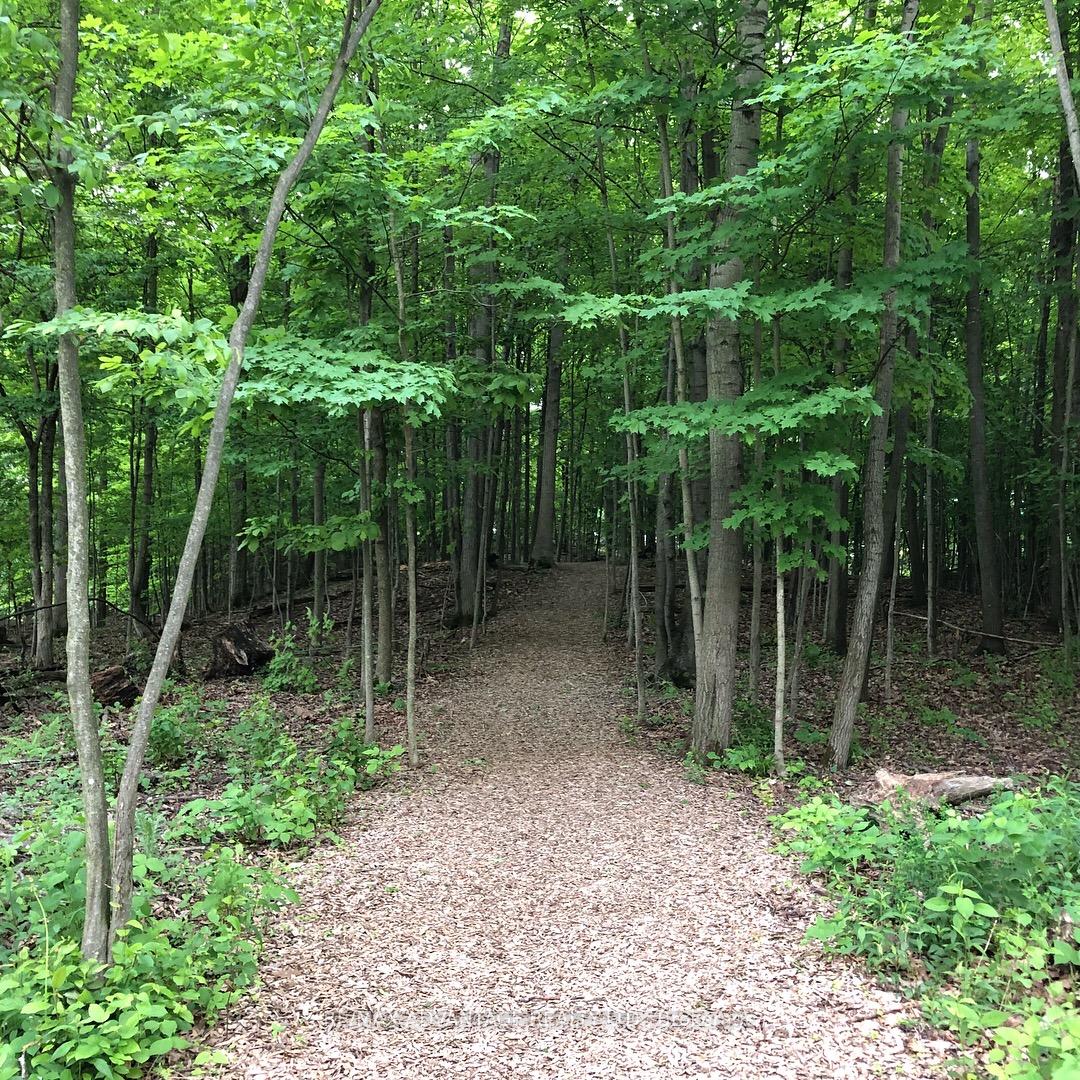 Photo 48 of 3275 Settlement Trail, London, South V — HOMEH