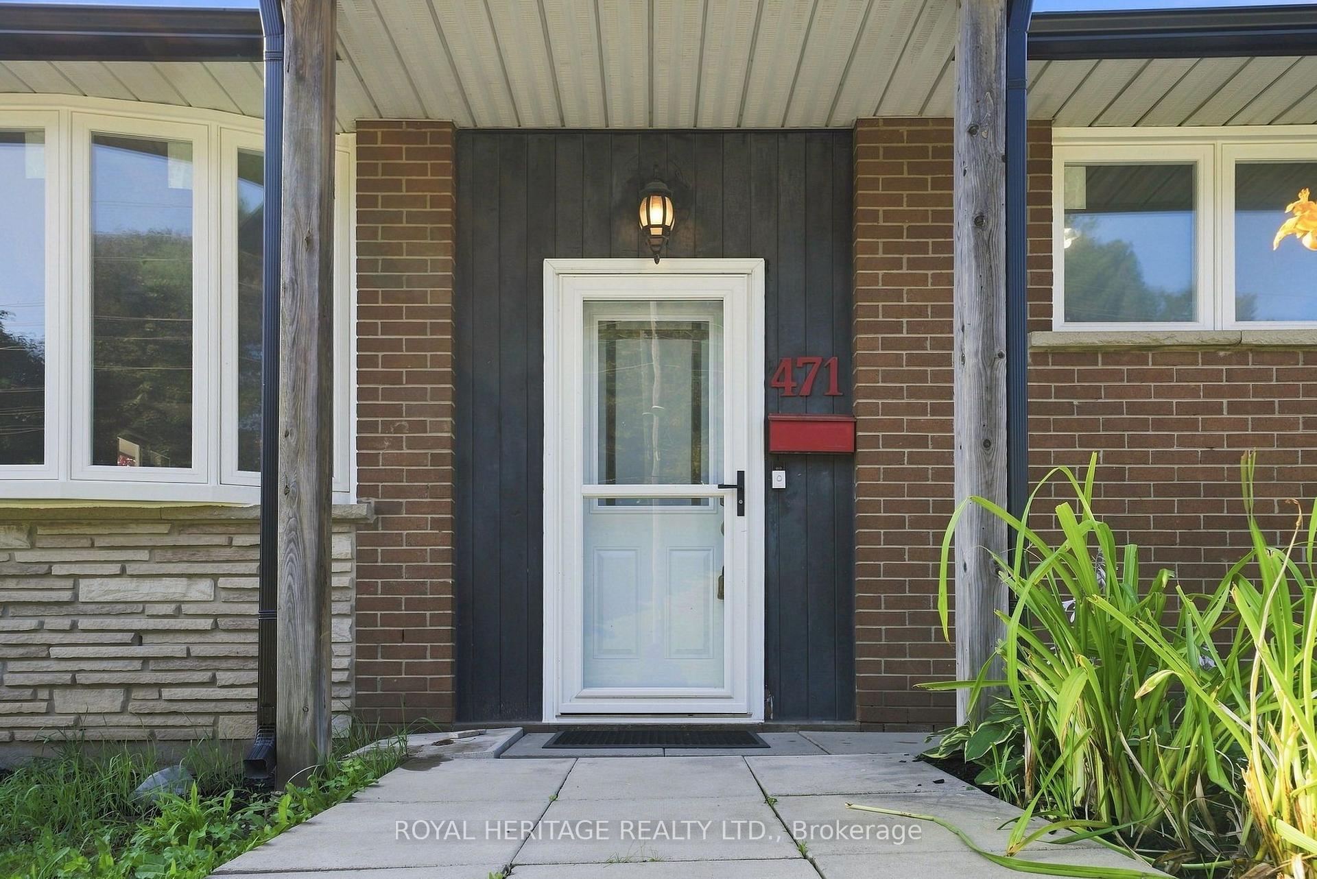 Photo 4 of 471 Rossland Road E, Oshawa, O'Neill — HOMEH