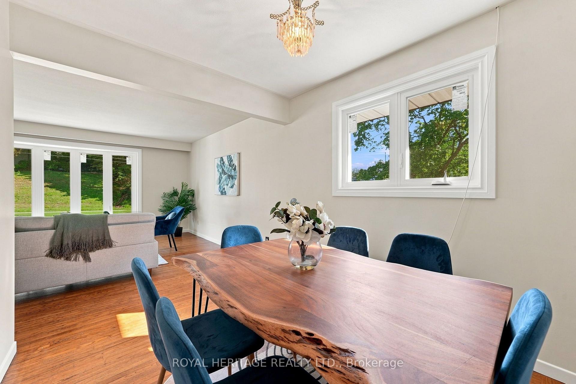 Photo 16 of 471 Rossland Road E, Oshawa, O'Neill — HOMEH