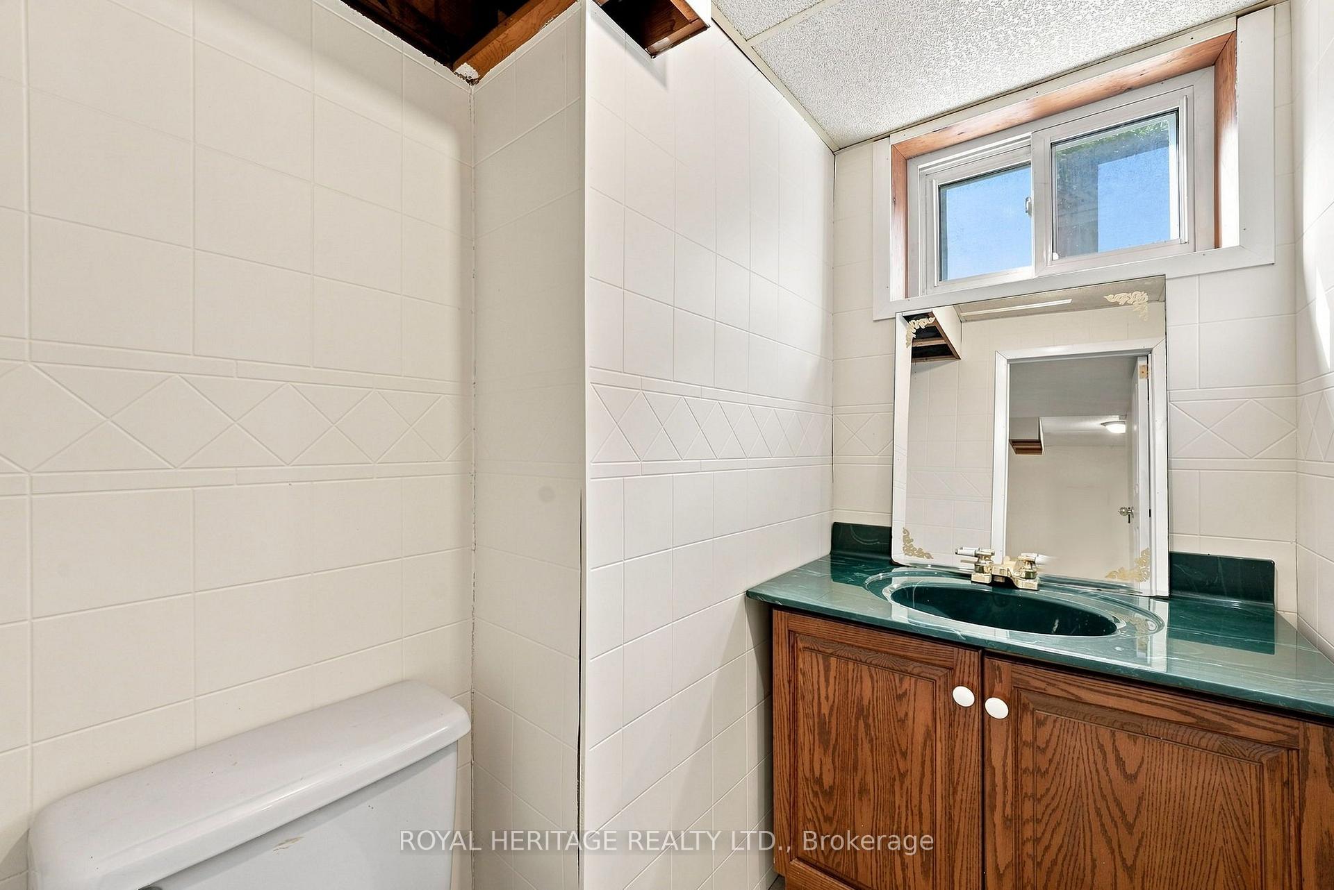 Photo 26 of 471 Rossland Road E, Oshawa, O'Neill — HOMEH