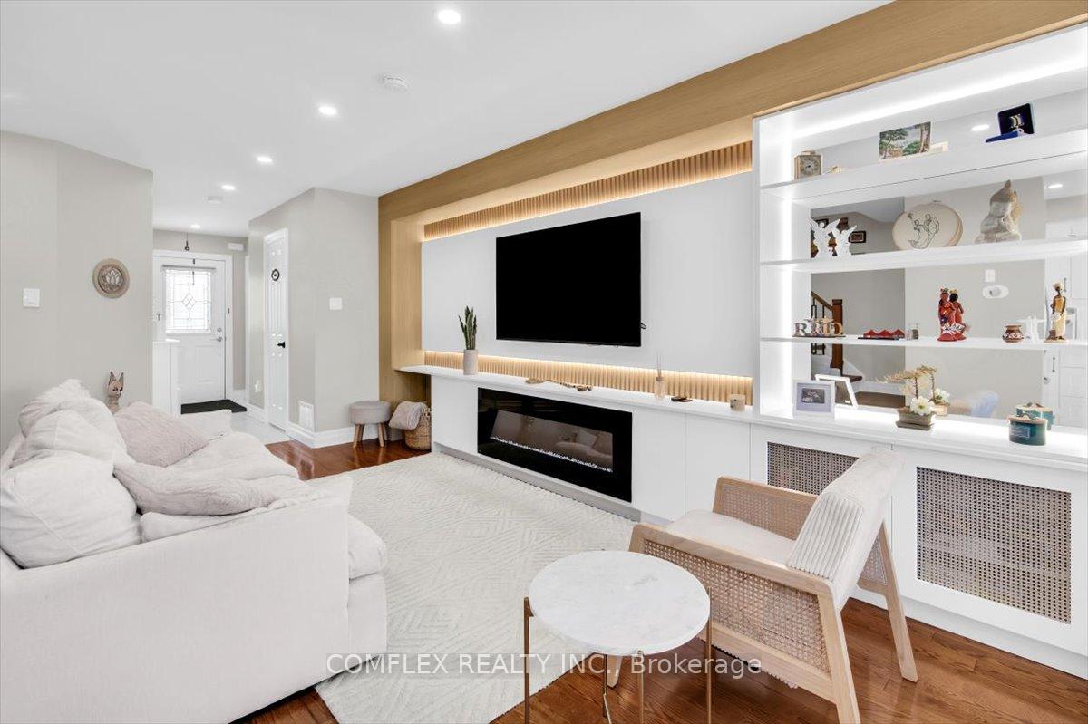 Photo 9 of 4417 Vallence Drive, Burlington, Shoreacres — HOMEH