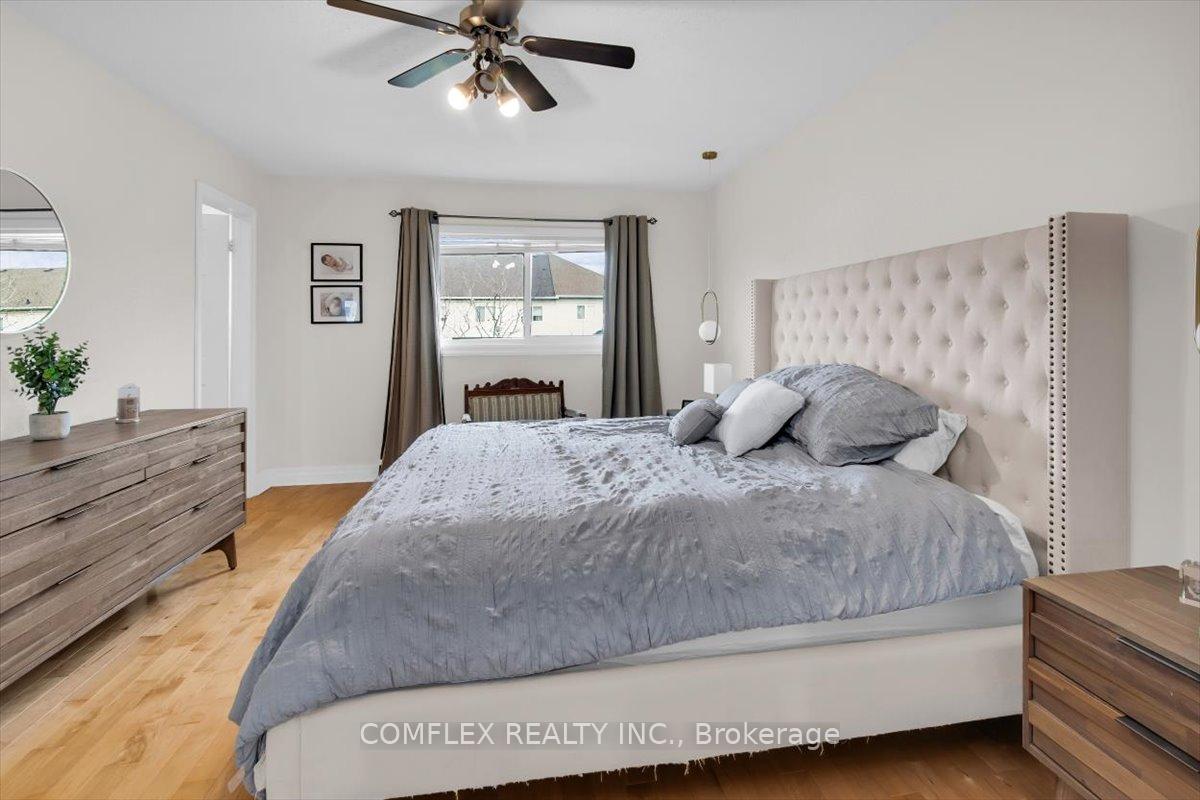 Photo 25 of 4417 Vallence Drive, Burlington, Shoreacres — HOMEH