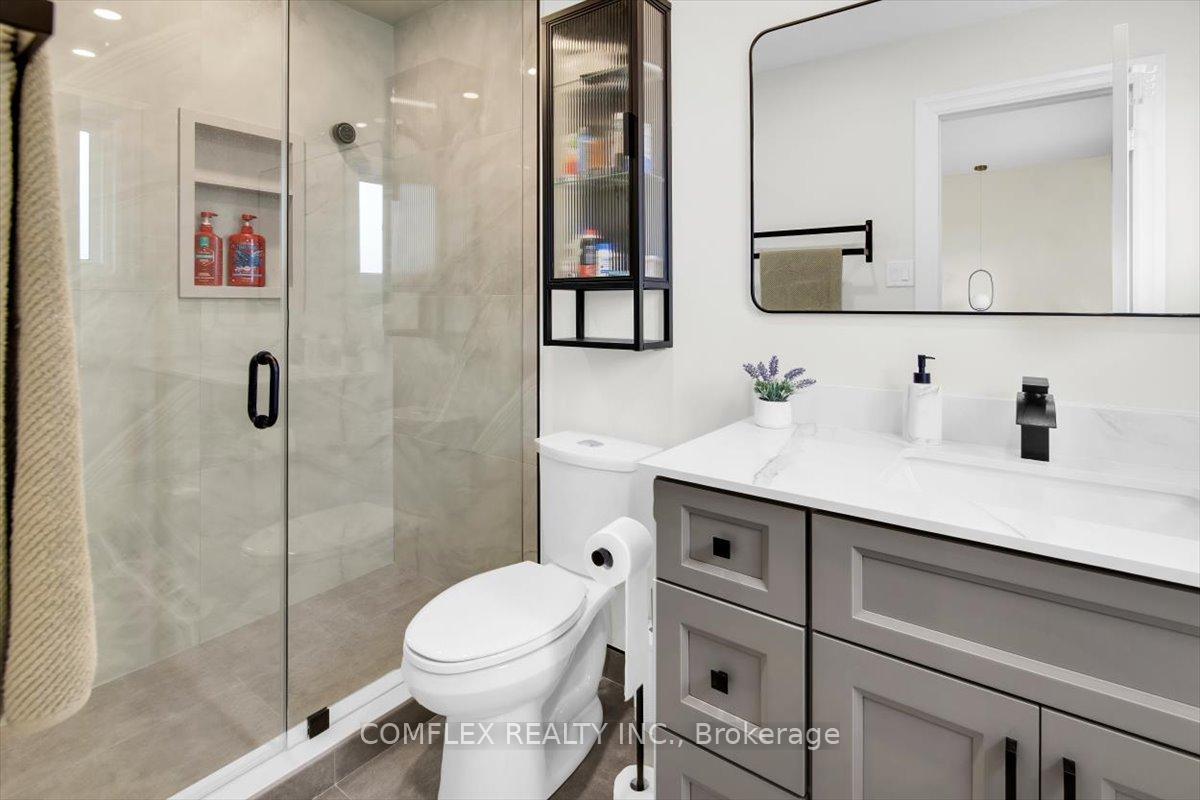 Photo 27 of 4417 Vallence Drive, Burlington, Shoreacres — HOMEH