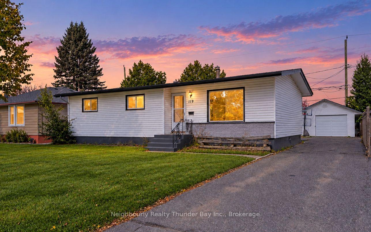 Photo 1 of 119 Glendale Crescent, Thunder Bay, Edgewater Park — HOMEH