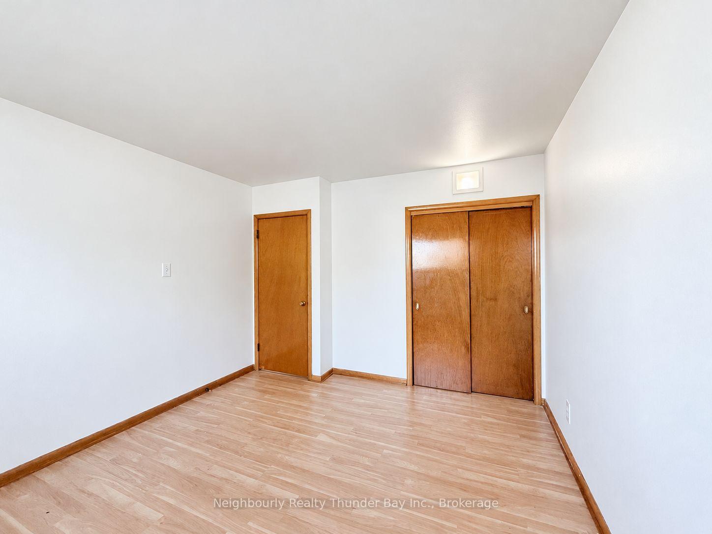 Photo 14 of 119 Glendale Crescent, Thunder Bay, Edgewater Park — HOMEH