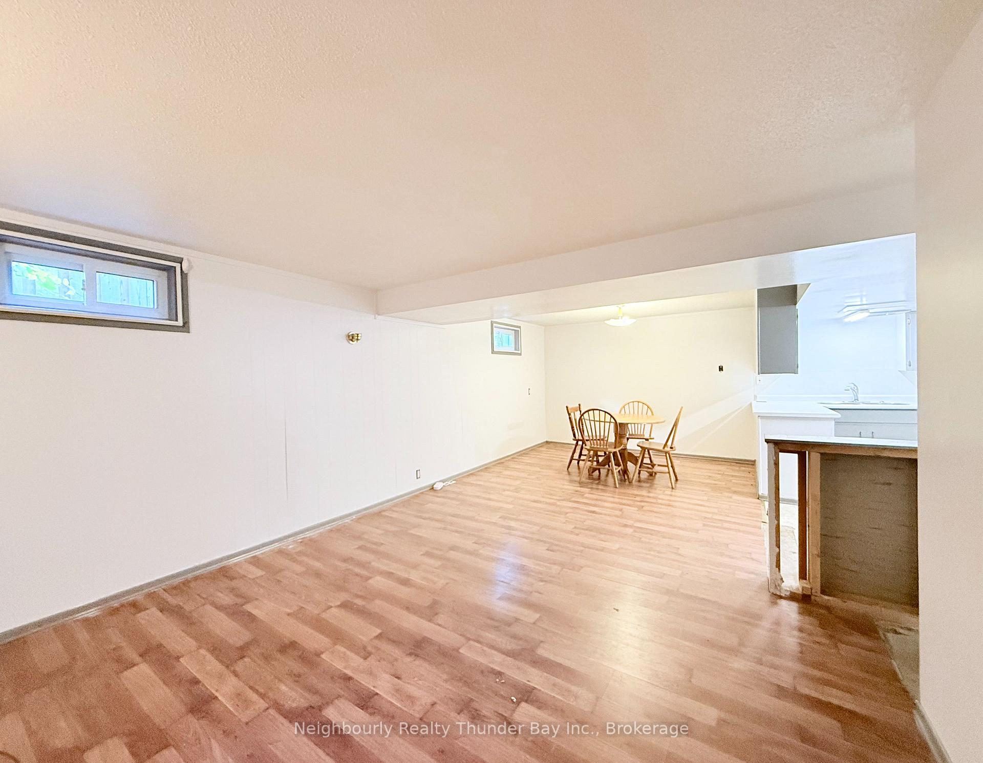 Photo 19 of 119 Glendale Crescent, Thunder Bay, Edgewater Park — HOMEH