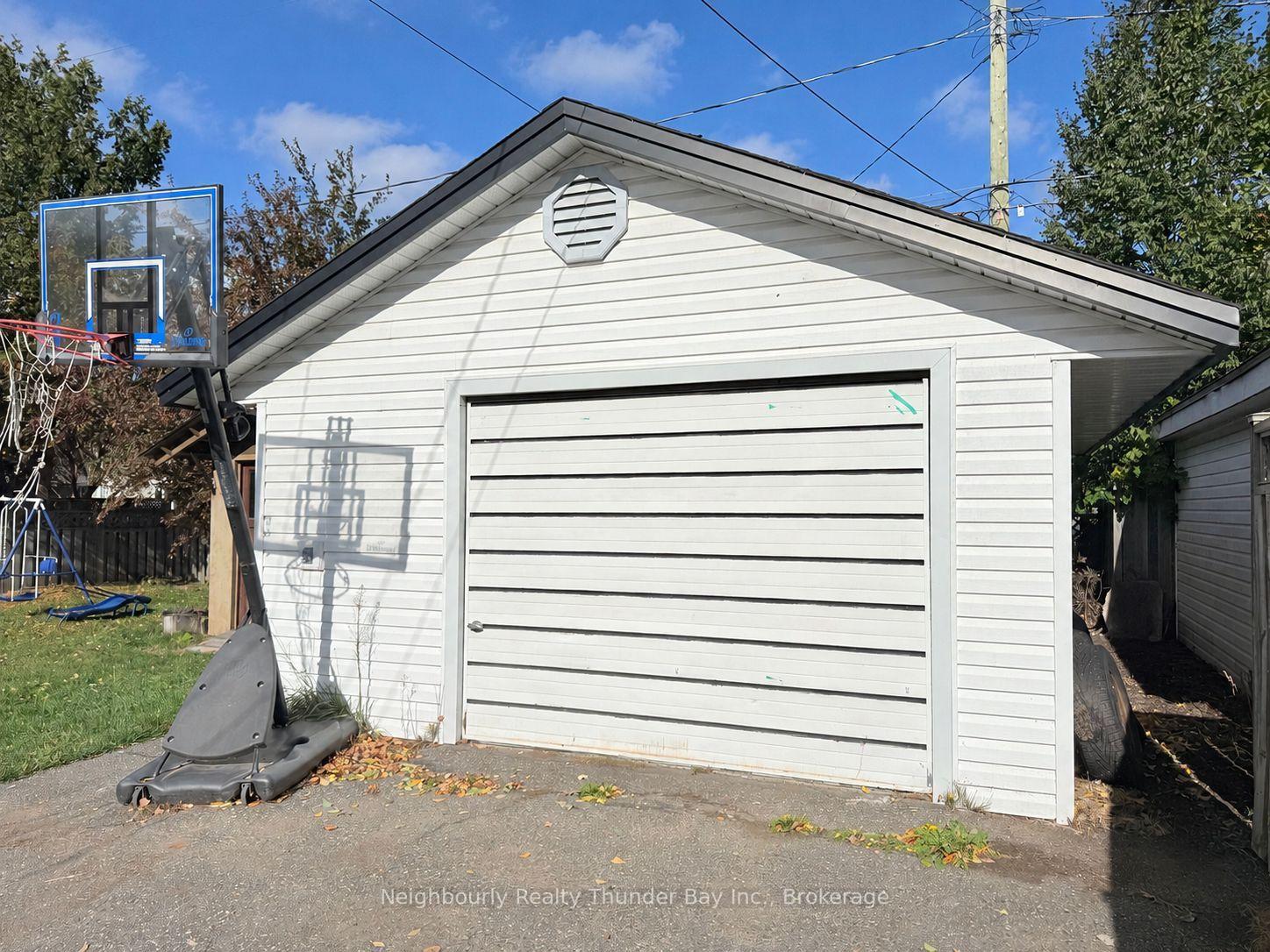 Photo 29 of 119 Glendale Crescent, Thunder Bay, Edgewater Park — HOMEH