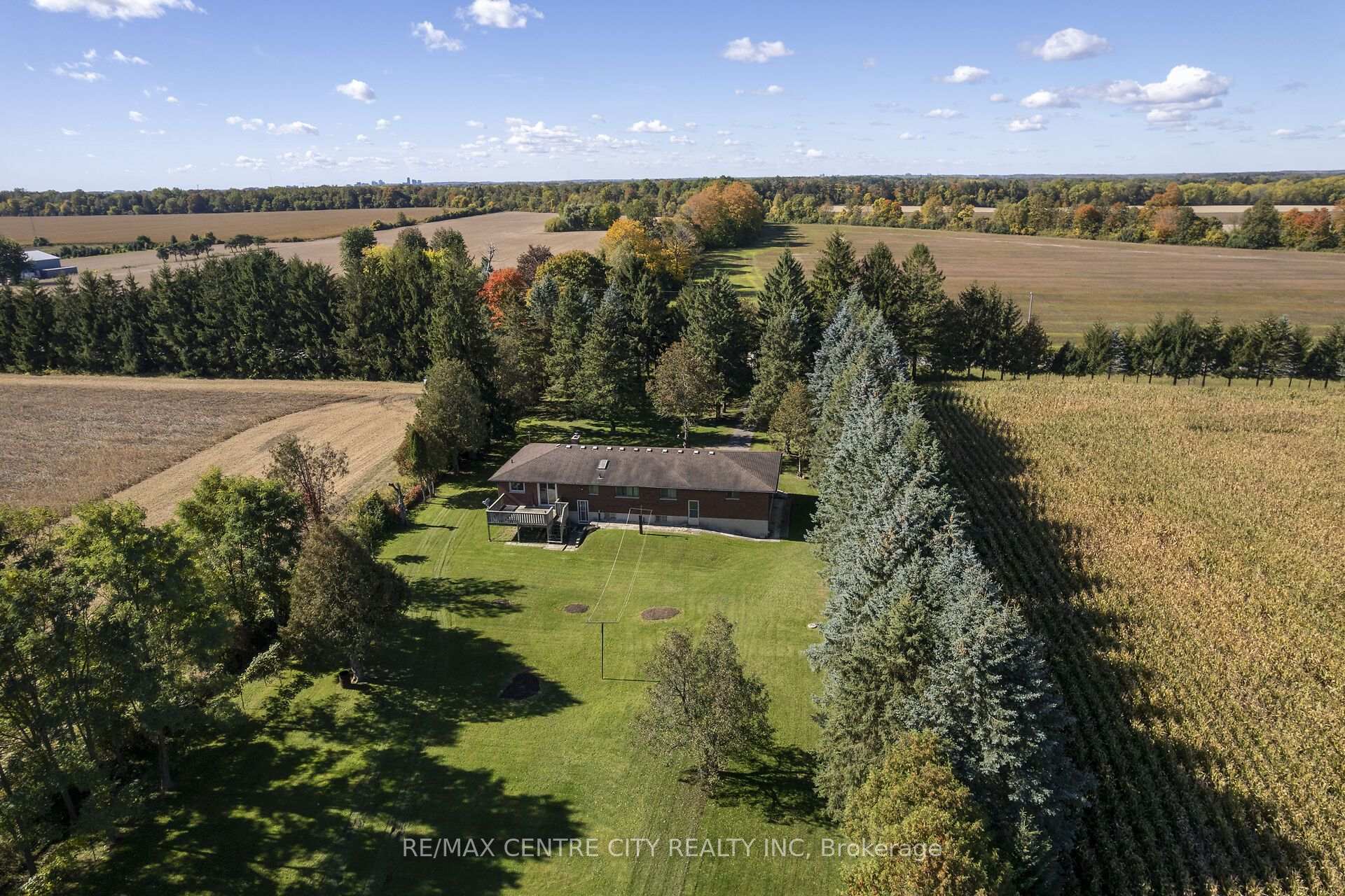 Photo 4 of 20952 Rebecca Road, Thames Centre, Thorndale — HOMEH