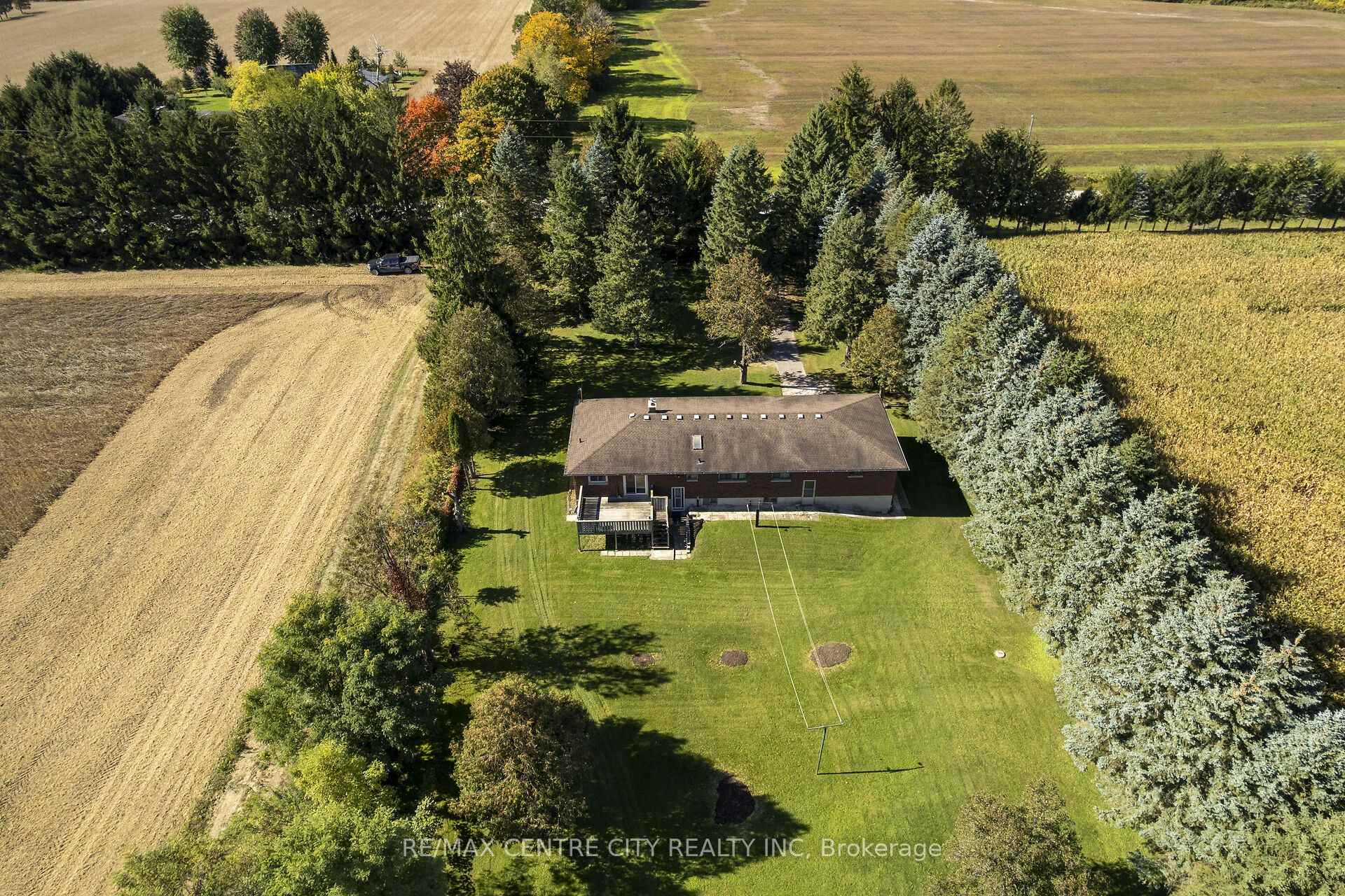 Photo 15 of 20952 Rebecca Road, Thames Centre, Thorndale — HOMEH