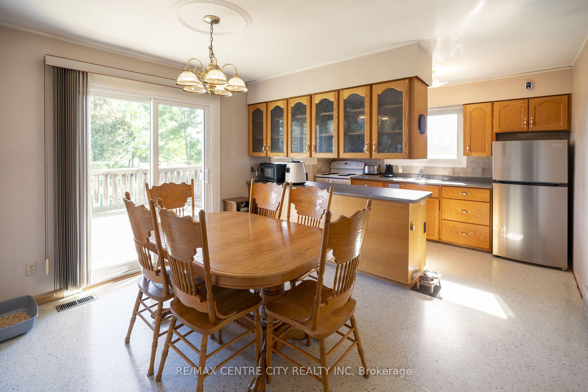 Photo 22 of 20952 Rebecca Road, Thames Centre, Thorndale — HOMEH
