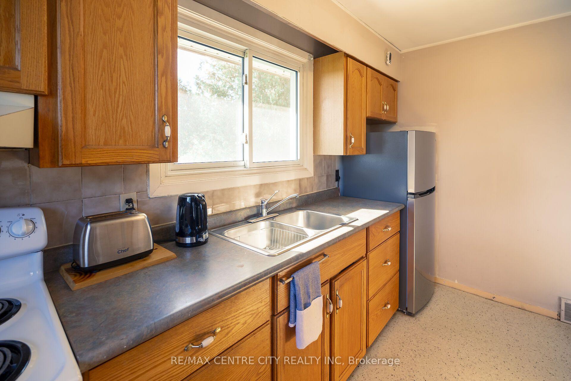 Photo 25 of 20952 Rebecca Road, Thames Centre, Thorndale — HOMEH
