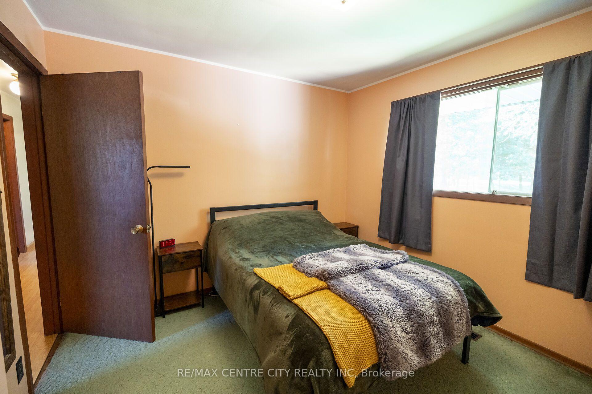 Photo 29 of 20952 Rebecca Road, Thames Centre, Thorndale — HOMEH