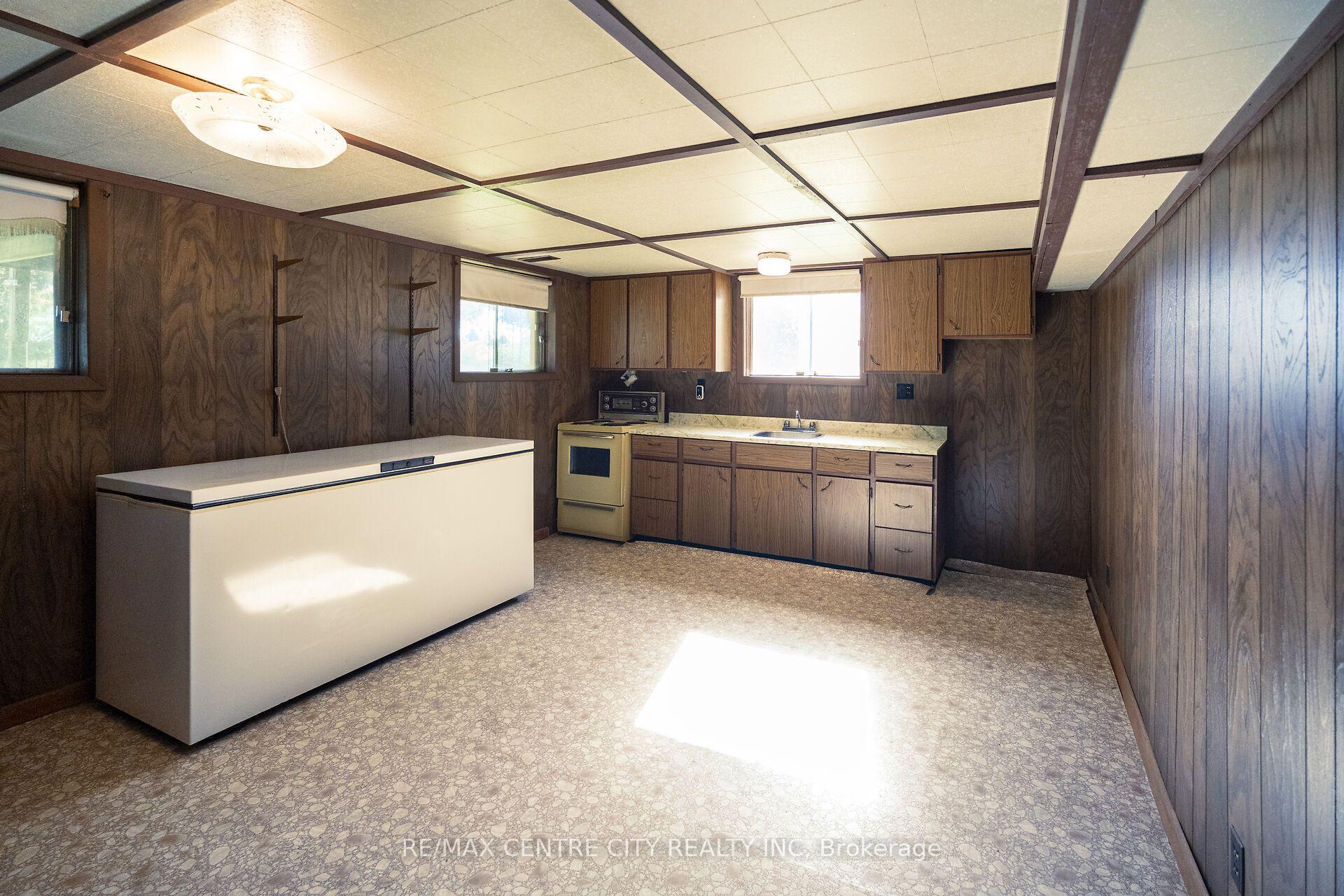 Photo 32 of 20952 Rebecca Road, Thames Centre, Thorndale — HOMEH