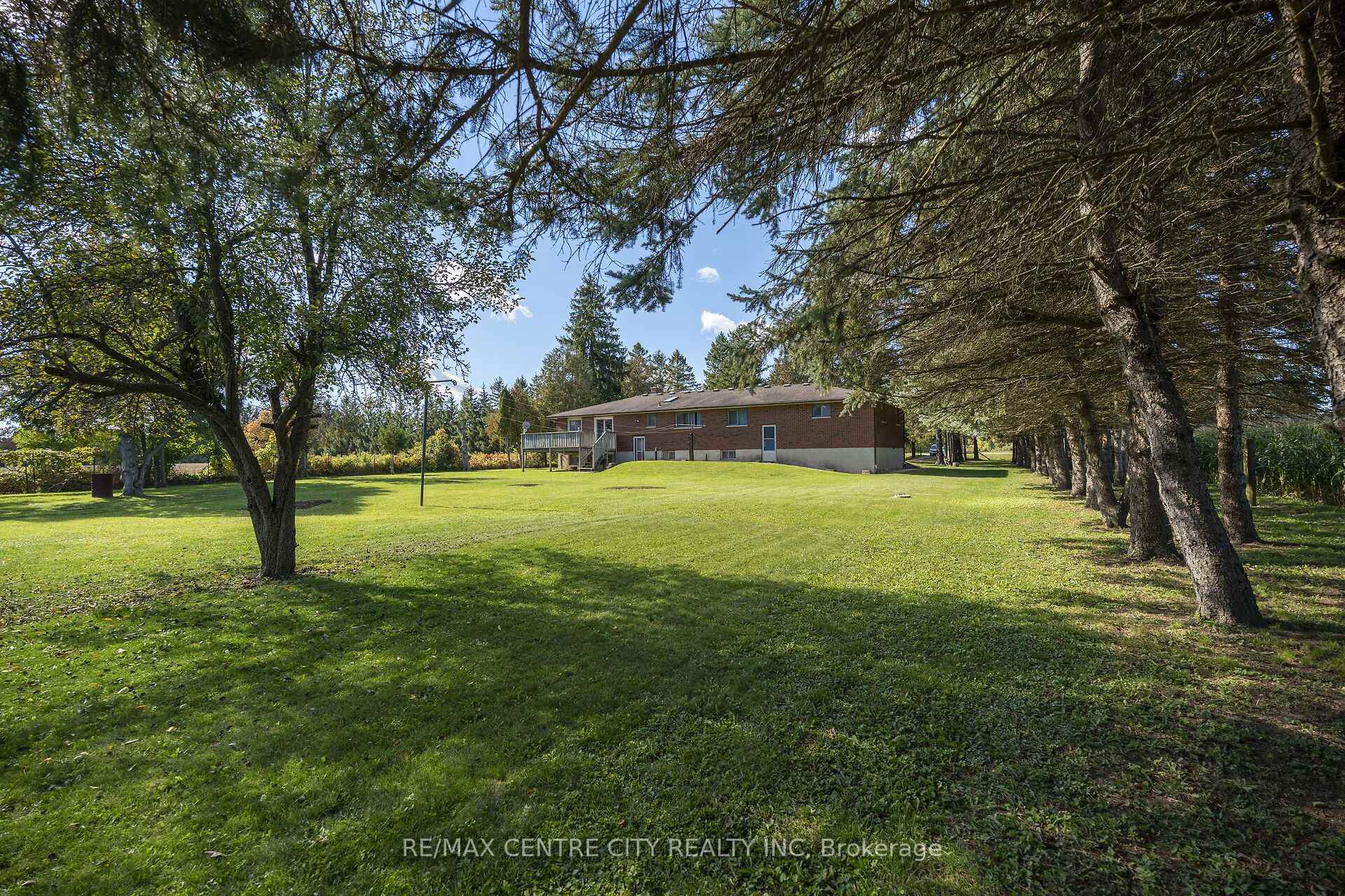Photo 42 of 20952 Rebecca Road, Thames Centre, Thorndale — HOMEH
