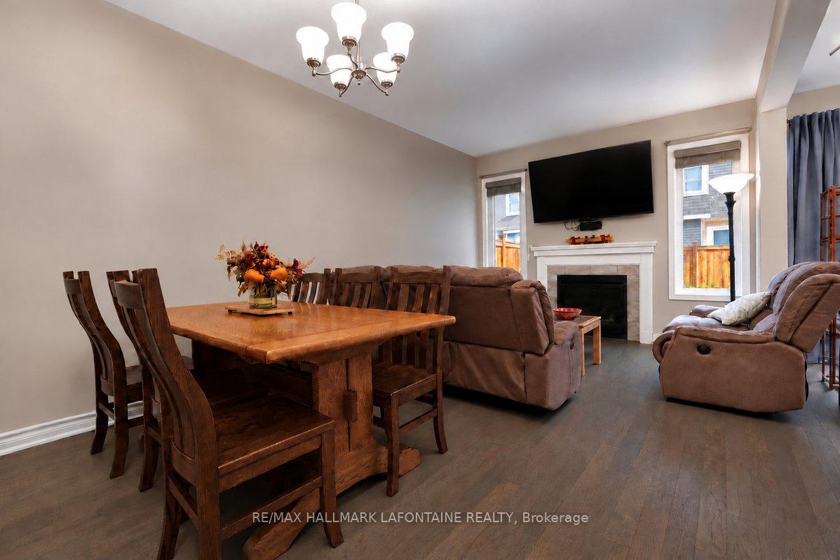Photo 11 of 244 Willow Aster Circle, Ottawa, Avalon West — HOMEH