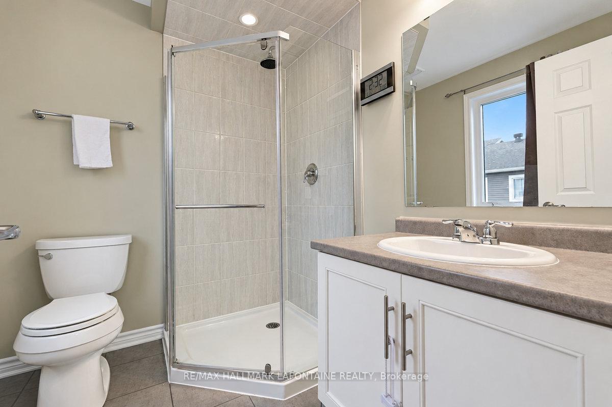 Photo 22 of 244 Willow Aster Circle, Ottawa, Avalon West — HOMEH