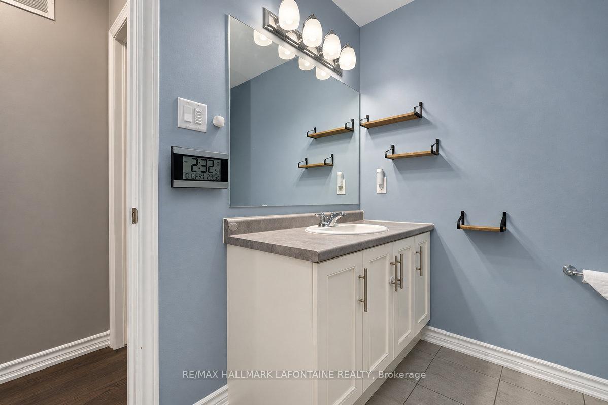 Photo 25 of 244 Willow Aster Circle, Ottawa, Avalon West — HOMEH