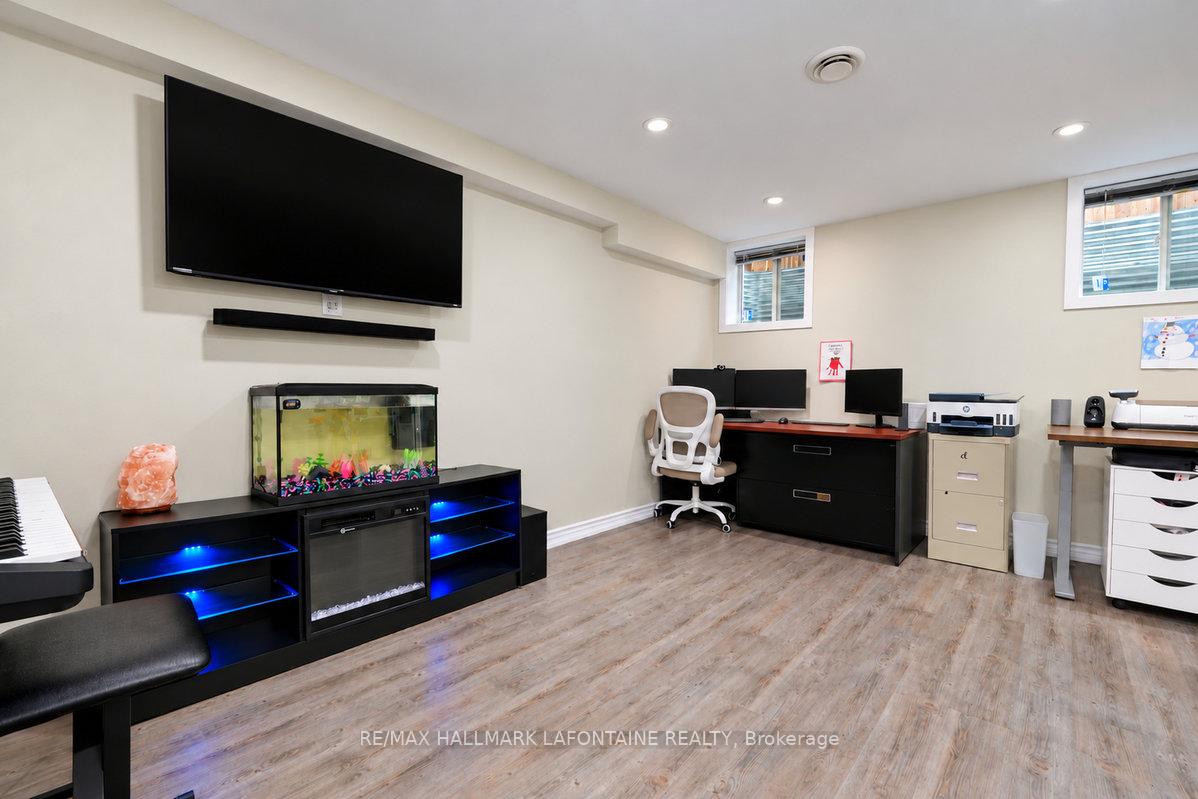 Photo 31 of 244 Willow Aster Circle, Ottawa, Avalon West — HOMEH