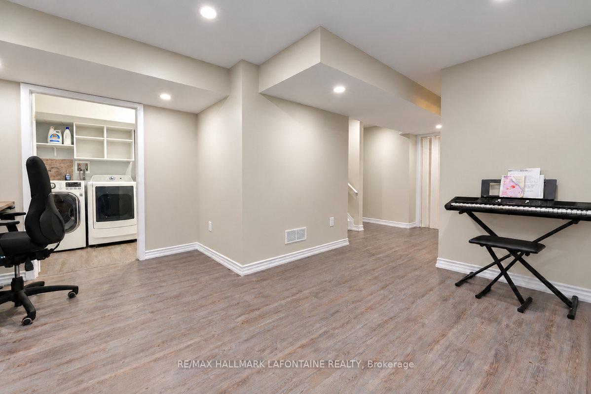 Photo 34 of 244 Willow Aster Circle, Ottawa, Avalon West — HOMEH