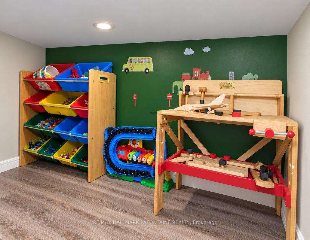 Photo 35 of 244 Willow Aster Circle, Ottawa, Avalon West — HOMEH