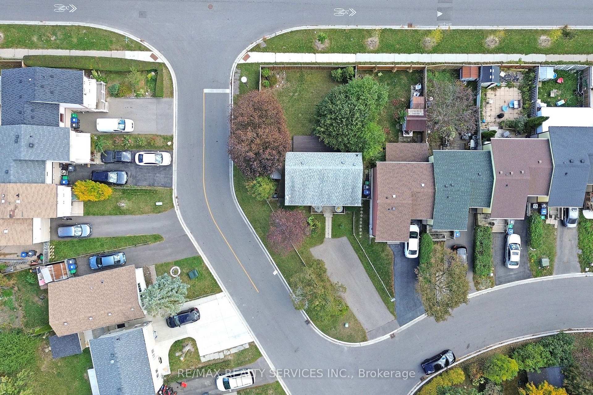 Photo 35 of 25 Jennifer Square, Brampton, Northgate — HOMEH