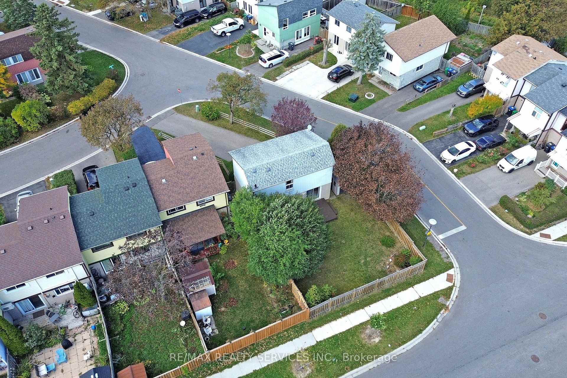 Photo 36 of 25 Jennifer Square, Brampton, Northgate — HOMEH