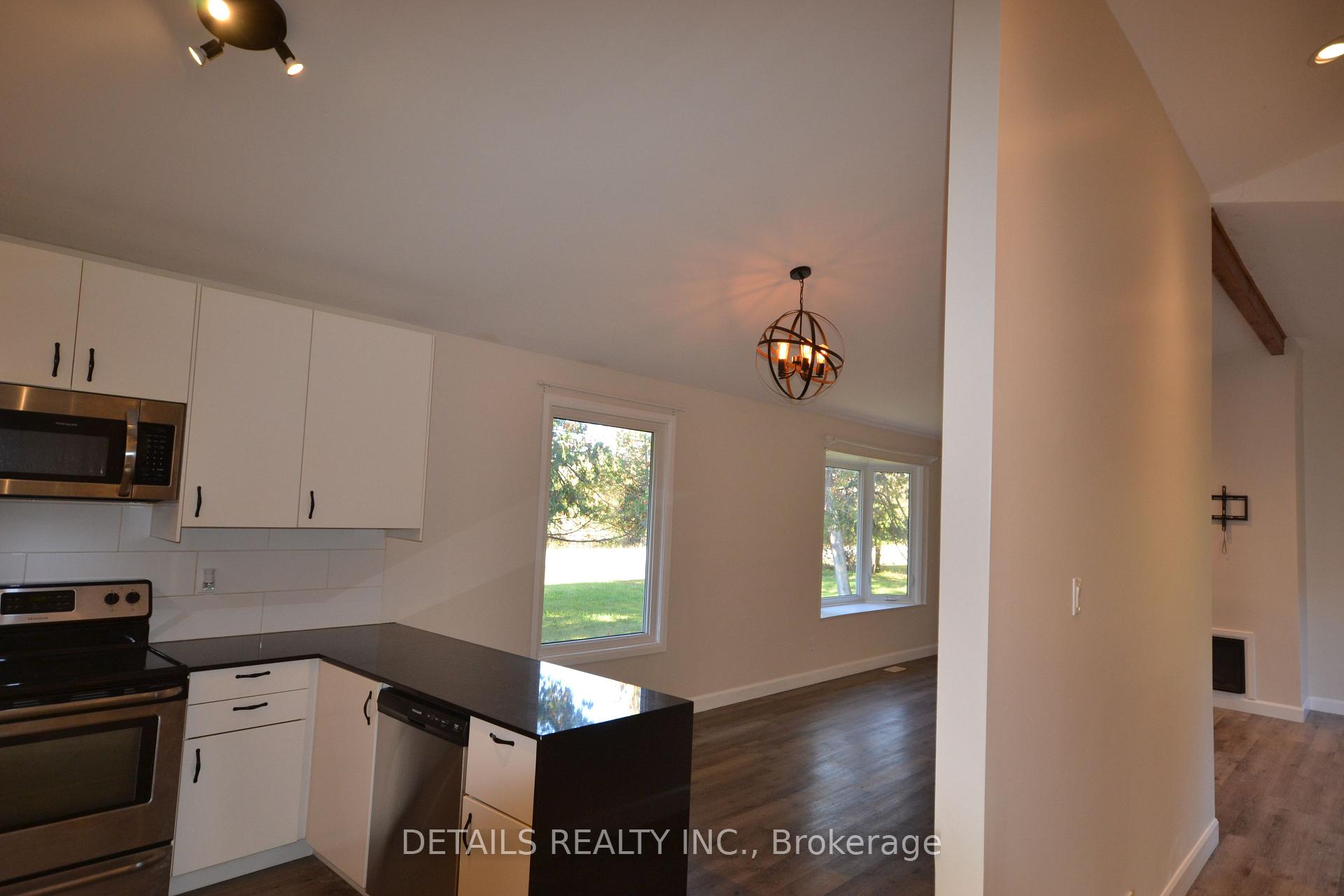 Photo 3 of 3328 Baskins Beach Road, Ottawa, Dunrobin Shores — HOMEH