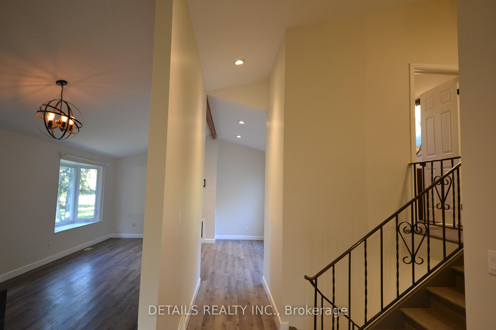 Photo 4 of 3328 Baskins Beach Road, Ottawa, Dunrobin Shores — HOMEH