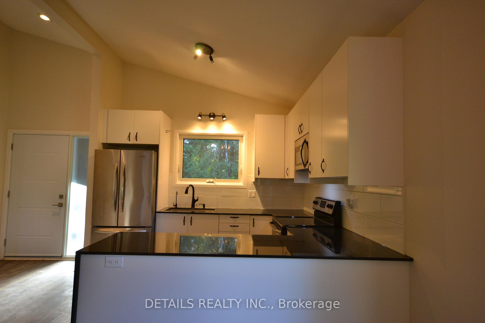 Photo 8 of 3328 Baskins Beach Road, Ottawa, Dunrobin Shores — HOMEH