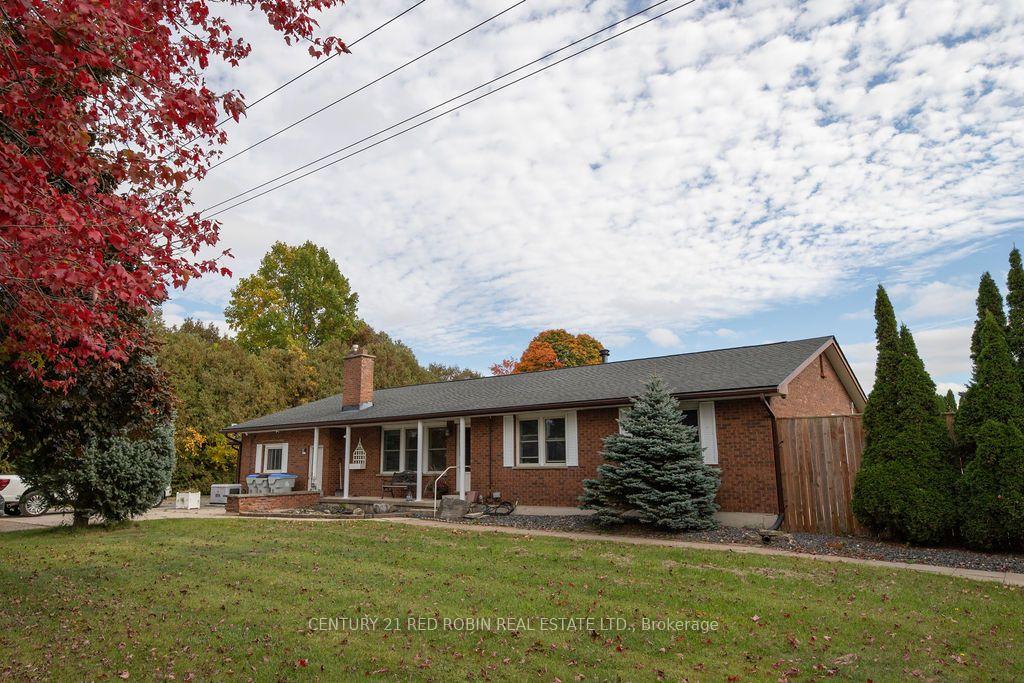 Photo 1 of 312 Carroll Street E, Strathroy-Caradoc, SE — HOMEH