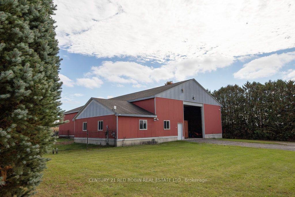 Photo 14 of 312 Carroll Street E, Strathroy-Caradoc, SE — HOMEH