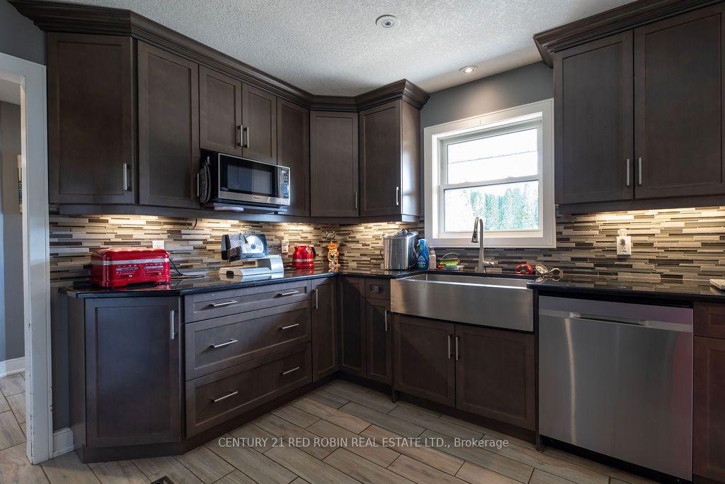 Photo 27 of 312 Carroll Street E, Strathroy-Caradoc, SE — HOMEH