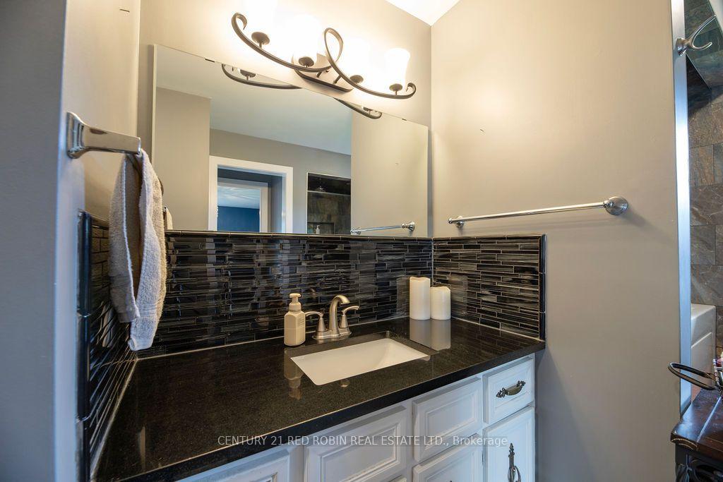 Photo 32 of 312 Carroll Street E, Strathroy-Caradoc, SE — HOMEH