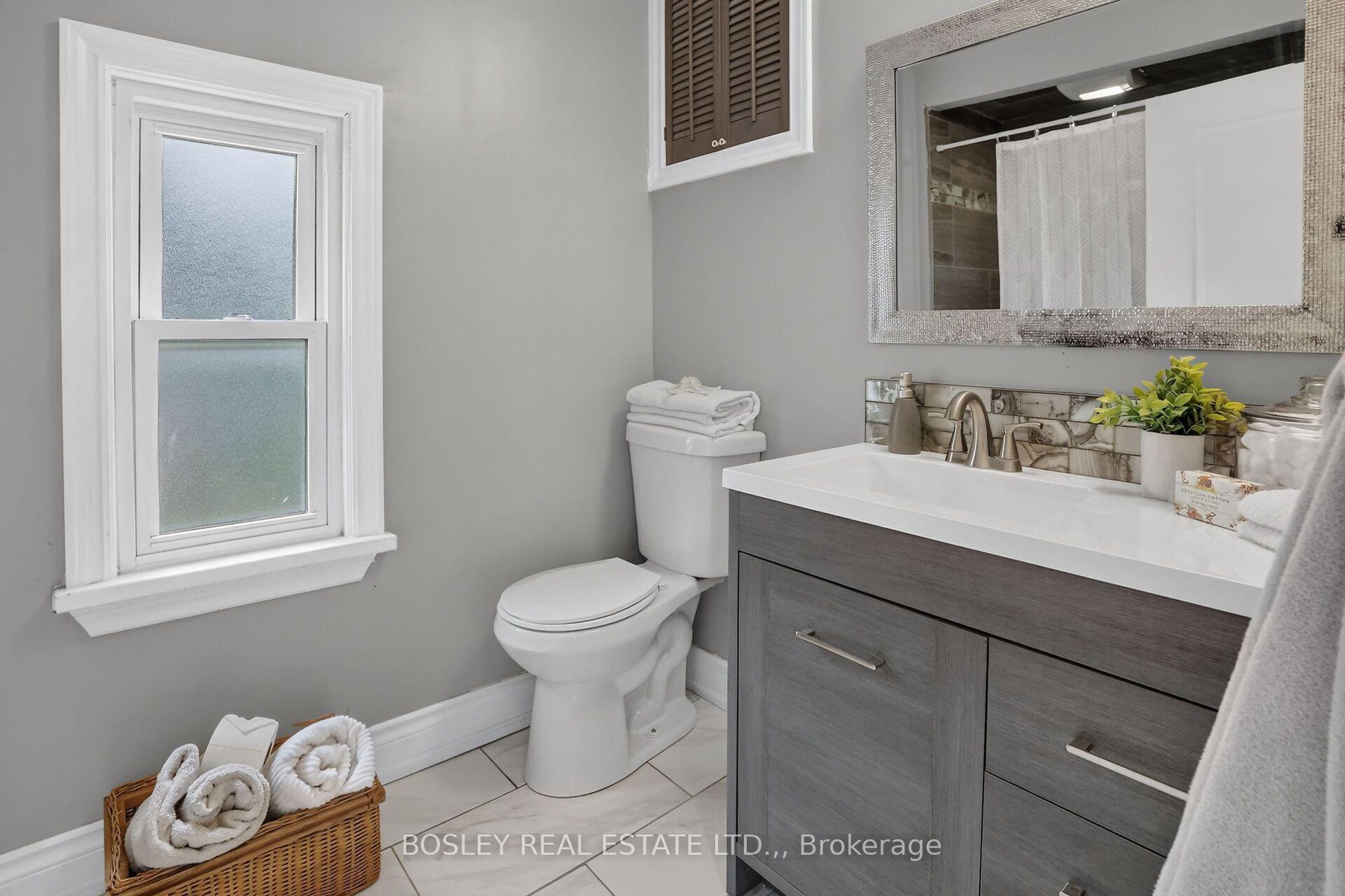 Photo 16 of 5186 Mcglashan Crescent, Niagara Falls, Downtown — HOMEH