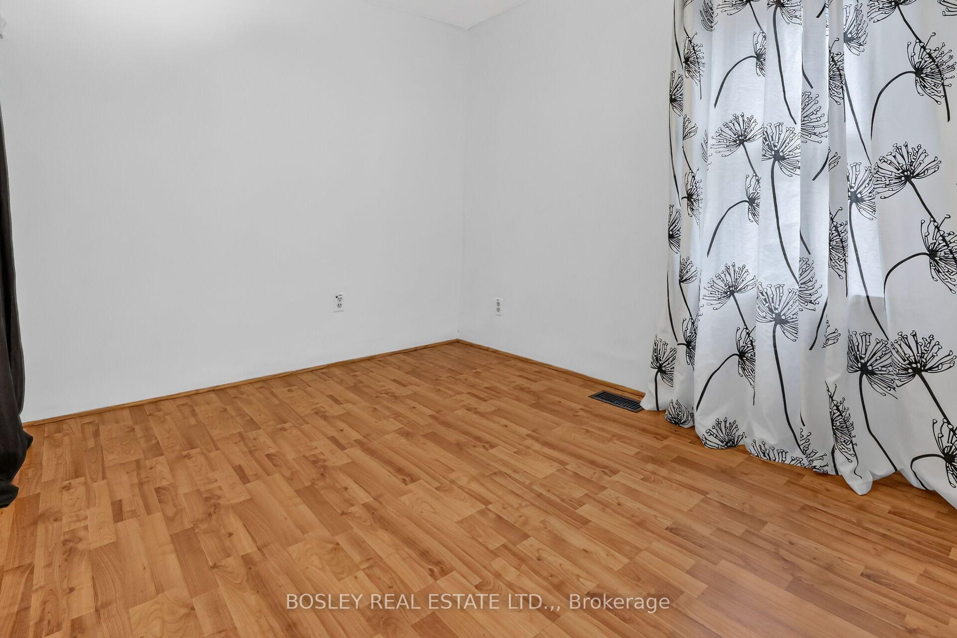 Photo 19 of 5186 Mcglashan Crescent, Niagara Falls, Downtown — HOMEH